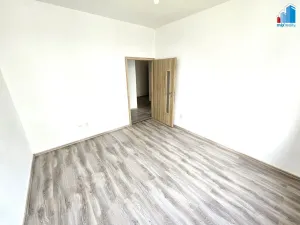 Pronájem bytu 2+1, Janovice nad Úhlavou, Rozvojová zóna, 80 m2