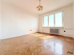 Prodej bytu 2+1, Ostrava, náměstí Družby, 52 m2