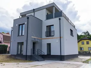 Prodej bytu 3+kk, Ostrava, U Lesa, 73 m2