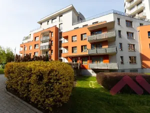 Pronájem bytu 3+kk, Praha - Záběhlice, Mattioliho, 82 m2