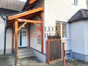 Pronájem kanceláře, Kopřivnice, Záhumenní, 42 m2