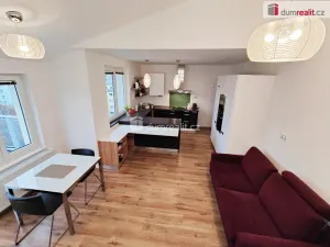 Pronájem bytu 2+kk, Praha - Libeň, Kovářská, 64 m2