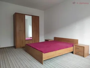 Pronájem bytu 2+1, Zlín - Malenovice, Chelčického, 57 m2