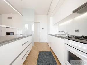 Pronájem bytu 2+kk, Praha - Smíchov, Pod hájem, 65 m2