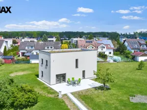 Prodej rodinného domu, Hradec Králové - Slatina, Obecní, 110 m2