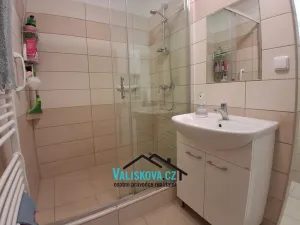 Prodej bytu 4+1, Chropyně, Nádražní, 86 m2
