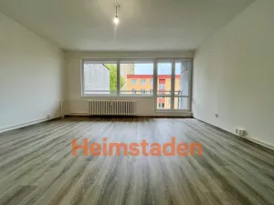 Pronájem bytu 1+kk, Frýdek-Místek - Místek, Československé armády, 27 m2