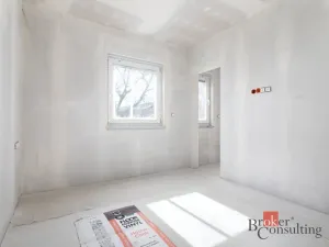Prodej rodinného domu, Holasovice - Štemplovec, 165 m2