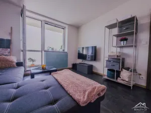 Prodej bytu 1+1, Jihlava, Ortenova, 33 m2