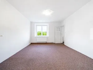 Prodej bytu 3+1, Planá, Hřbitovní, 86 m2