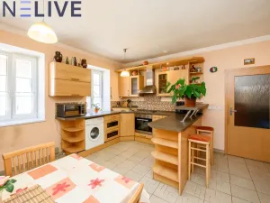 Prodej rodinného domu, Domažlice - Bezděkovské Předměstí, 121 m2