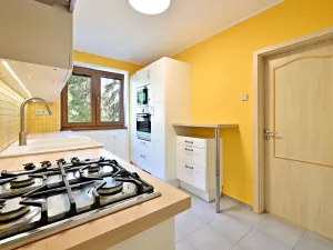 Prodej bytu 3+1, Praha - Košíře, Destinové, 79 m2