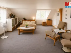 Prodej rodinného domu, Karlovy Vary - Hůrky, Pražská silnice, 240 m2
