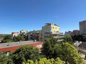 Pronájem bytu 2+kk, Praha - Hlubočepy, Voskovcova, 45 m2