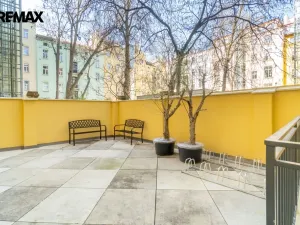 Pronájem bytu 2+1, Praha - Vinohrady, Korunní, 67 m2