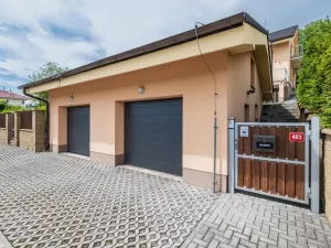 Pronájem rodinného domu, Tuchoměřice, Na Výsluní, 260 m2