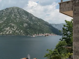 Prodej bytu 4+kk, Kostanjica, Černá Hora, 107 m2