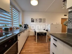 Prodej bytu 2+1, Otrokovice, Hložkova, 56 m2