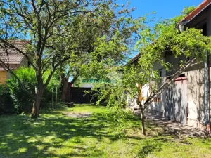 Prodej rodinného domu, Pečky - Velké Chvalovice, Pečecká, 75 m2