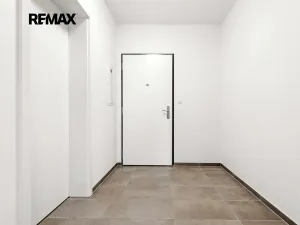 Pronájem bytu 2+kk, Praha - Jinonice, Kloudova, 50 m2