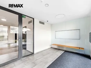 Pronájem bytu 2+kk, Praha - Jinonice, Kloudova, 50 m2