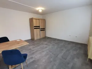 Pronájem bytu 1+kk, Pardubice - Polabiny, Kosmonautů, 27 m2