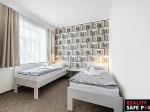Prodej ubytování, Dobřany, Lipová, 820 m2