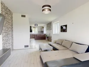 Prodej rodinného domu, Komorovice, 230 m2