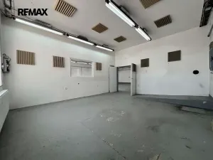 Pronájem skladu, Měřín, 454 m2
