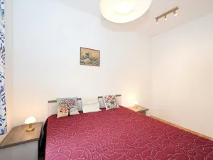 Pronájem bytu 2+1, Praha - Bubeneč, náměstí Interbrigády, 51 m2