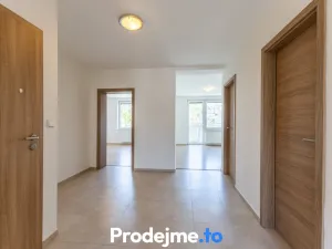 Pronájem bytu 3+1, Znojmo, Na Hrázi, 65 m2