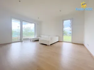 Pronájem bytu 2+kk, Praha - Modřany, Zlochova, 49 m2