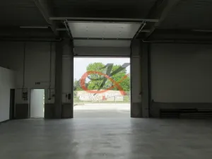 Pronájem skladu, Valašské Meziříčí, M. Alše, 180 m2