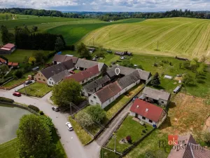 Prodej zemědělské usedlosti, Zahrádky, 200 m2