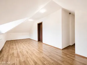Prodej rodinného domu, Bystřice, 178 m2