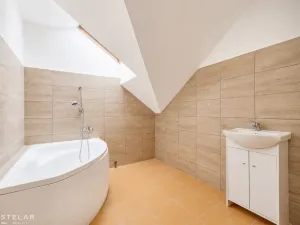 Prodej rodinného domu, Bystřice, 178 m2
