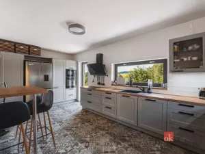 Prodej rodinného domu, Plzeň - Malesice, U Lesa, 240 m2