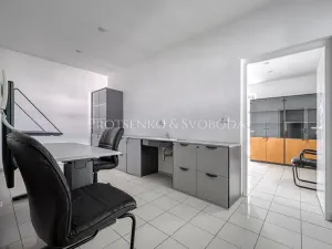 Prodej ordinace, Křižanov, Benešovo náměstí, 530 m2