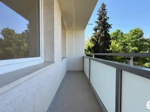 Pronájem bytu 2+kk, Praha, K Vystrkovu, 50 m2