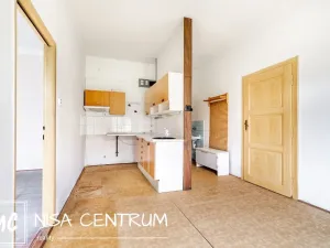 Prodej rodinného domu, Benešov u Semil, 220 m2