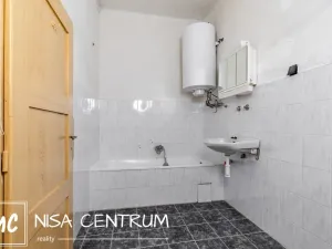 Prodej rodinného domu, Benešov u Semil, 220 m2