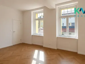 Prodej bytu 3+kk, Karlovy Vary, Mattoniho nábřeží, 83 m2
