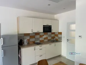 Prodej bytu 3+kk, Hlohovec, K zámečku, 79 m2
