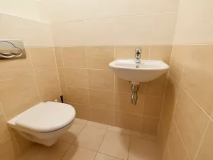 Prodej bytu 3+kk, Praha - Hostivař, náměstí Přátelství, 65 m2