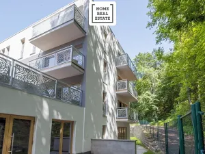 Prodej kanceláře, Karlovy Vary, Šumavská, 150 m2