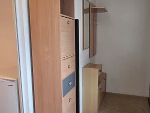 Pronájem bytu 1+1, Praha - Smíchov, Grafická, 36 m2