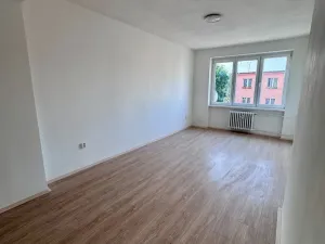 Pronájem bytu 3+1, Jirkov, Osvobození, 62 m2