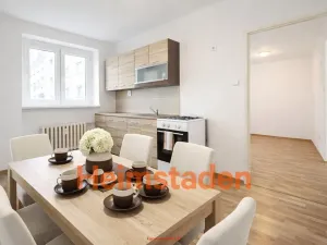 Pronájem bytu 2+1, Karviná - Nové Město, tř. Osvobození, 56 m2