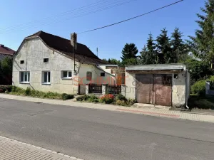 Prodej rodinného domu, Drnholec, Tyršova, 924 m2