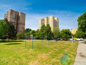 Prodej bytu 3+1, České Budějovice, Labská, 72 m2
